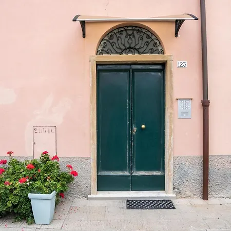 Apartament Casa Marina Di Fronte Al Mare