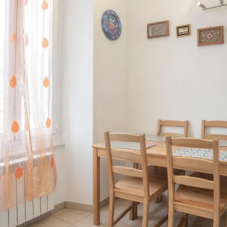 Casa Marina Di Fronte Al Mare Apartament *
